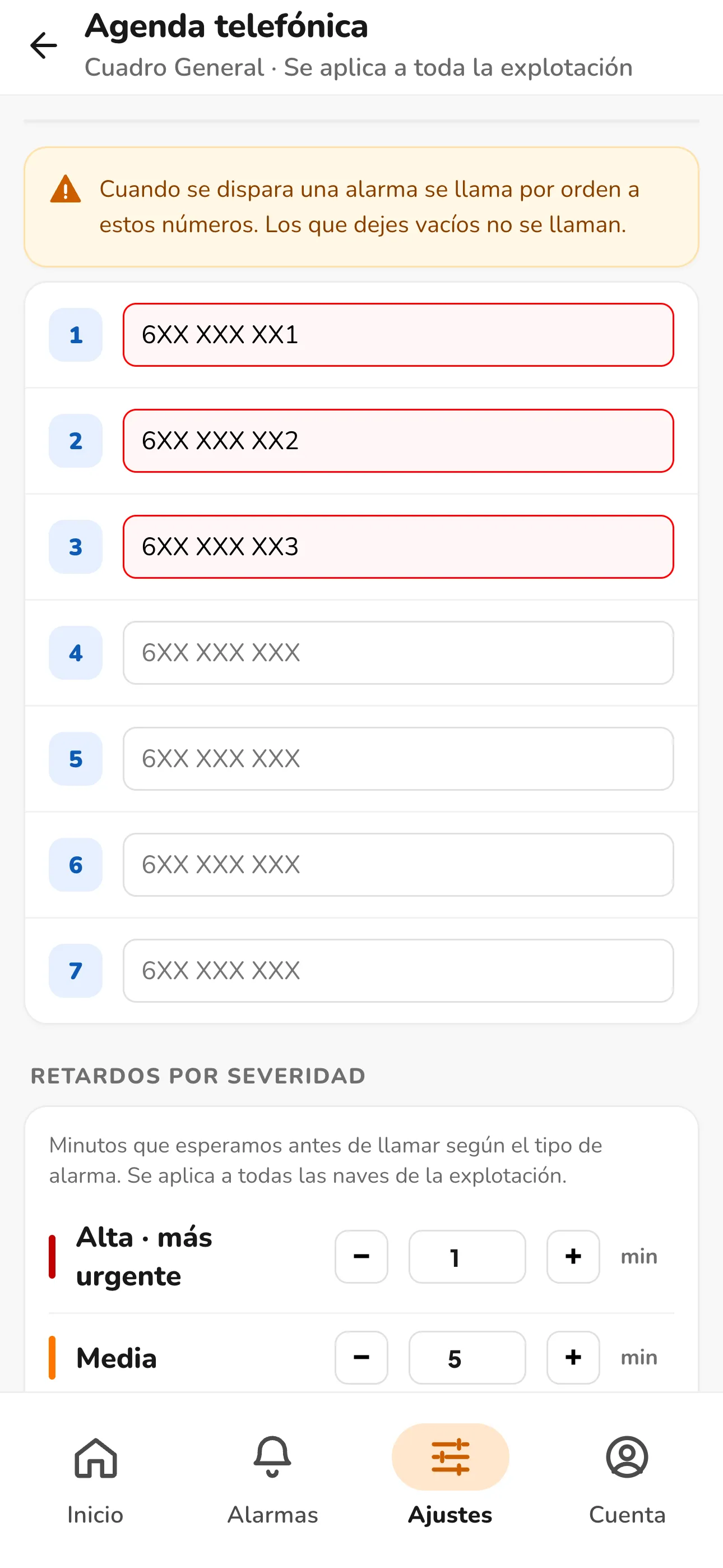 Agenda telefónica con intentos de llamada por contacto