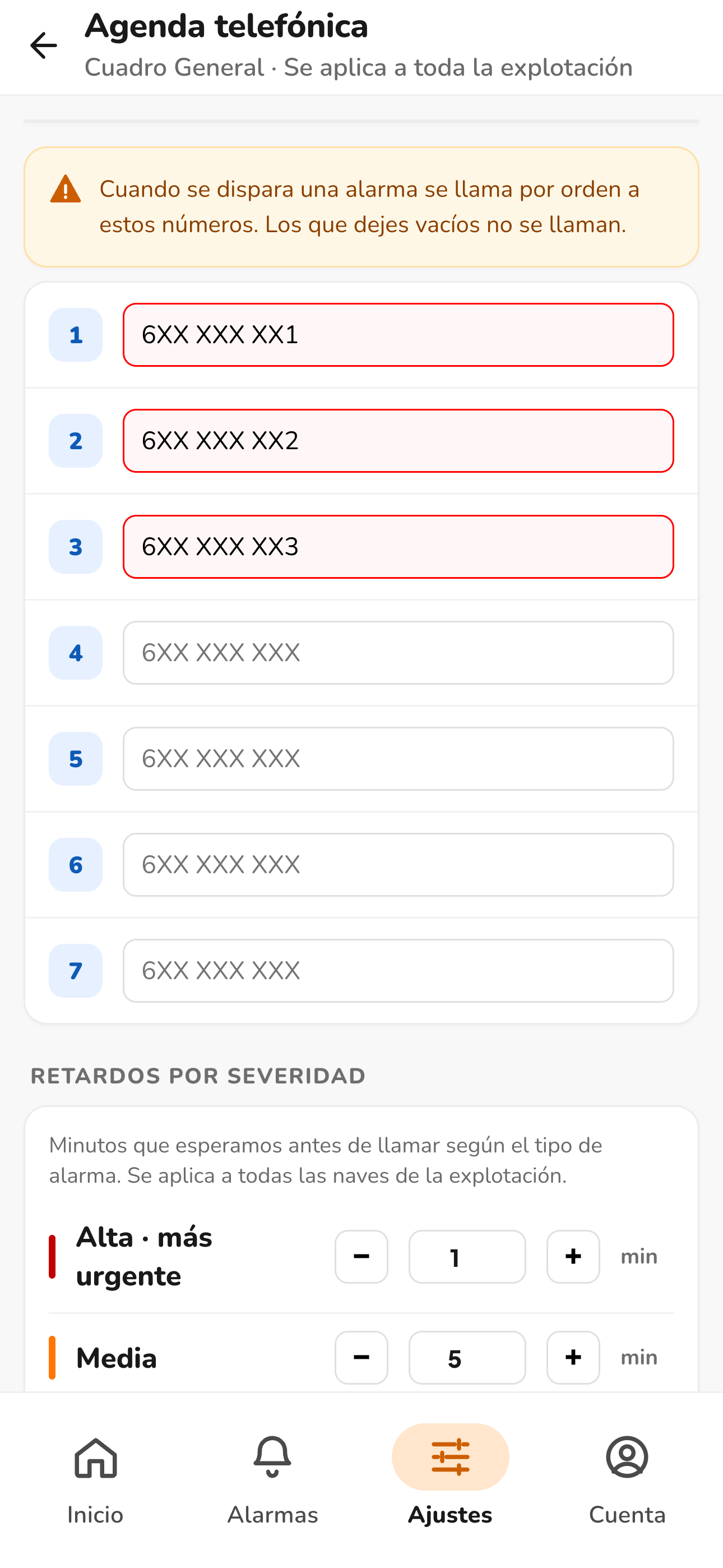 Agenda telefónica con intentos de llamada por contacto